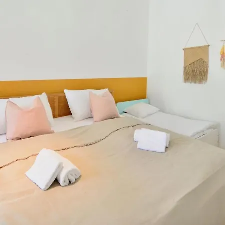Beautiful Flat Next To Karlskirche Vienna Esterno foto