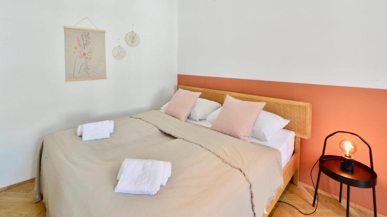 Beautiful Flat Next To Karlskirche Appartement